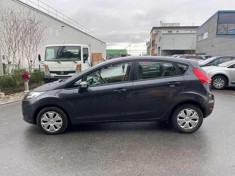 Gebraucht Ford Fiesta Trend 95 PS (69 kW) 2010