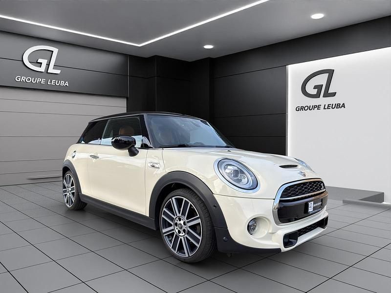 Weiss Gebraucht 2021 Mini Cooper S Kleinwagen | CHF 24’900 (Teuer) - Bild 1/4