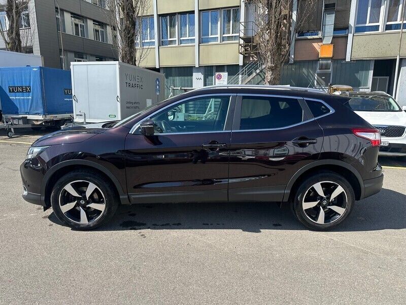 Gebraucht Nissan Qashqai Acenta 115 PS (84 kW) 2016 SUV