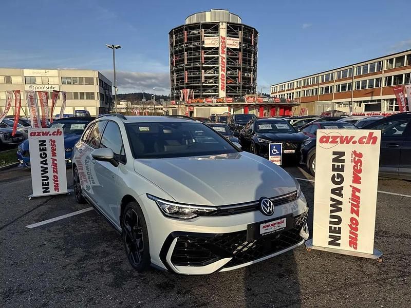 Neu VW Golf VIII R-line 150 PS (110 kW) 2025 Blau Kombi