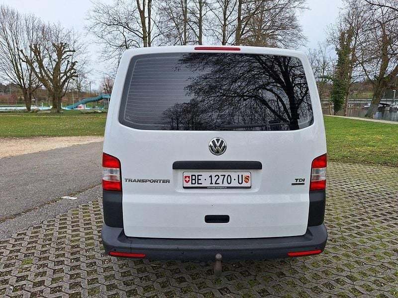 Gebraucht VW T5 140 PS (102 kW) 2015 Van
