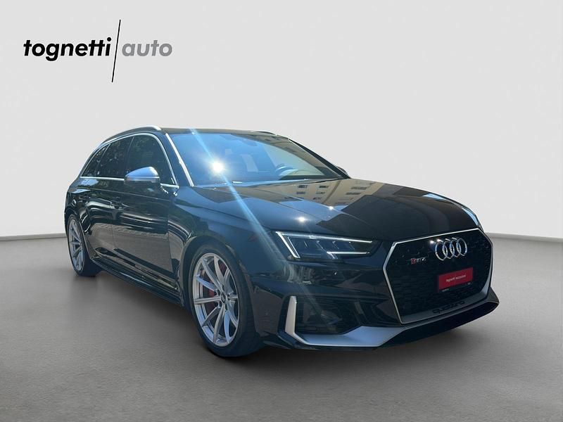 Gebraucht Audi RS4 Ambiente 450 PS (330 kW) 2019 Schwarz Kombi