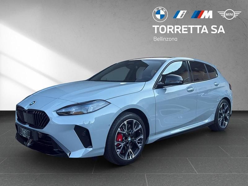 Neu BMW 120 Performance 163 PS (119 kW) 2025 Grau Kleinwagen