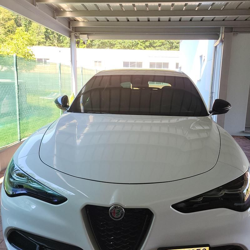 Gebraucht 2023 Alfa Romeo Stelvio Veloce SUV | CHF 37’500 (Fairer Preis) - Bild 1/4