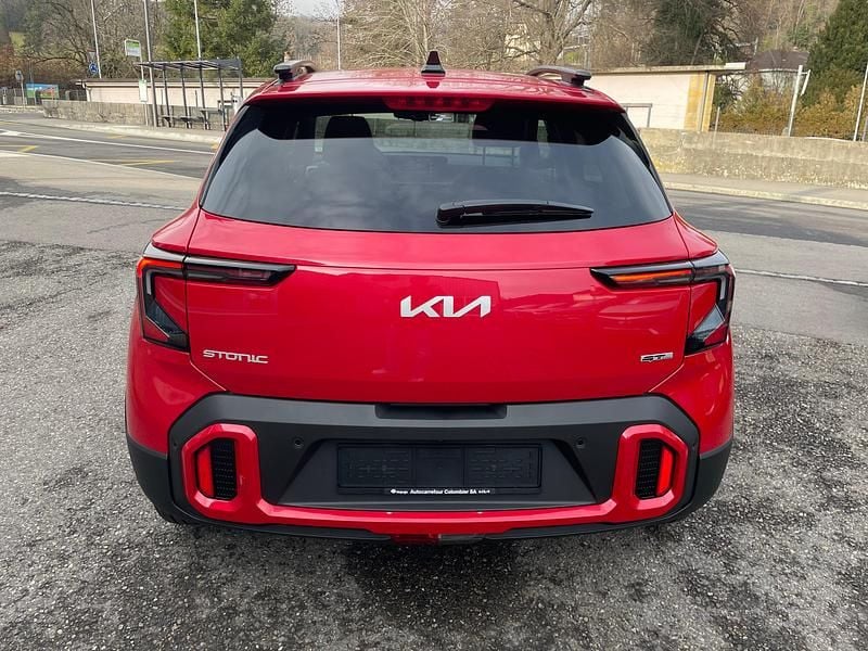 Neu Kia Stonic GT-Line 115 PS (84 kW) 2026 Rot SUV