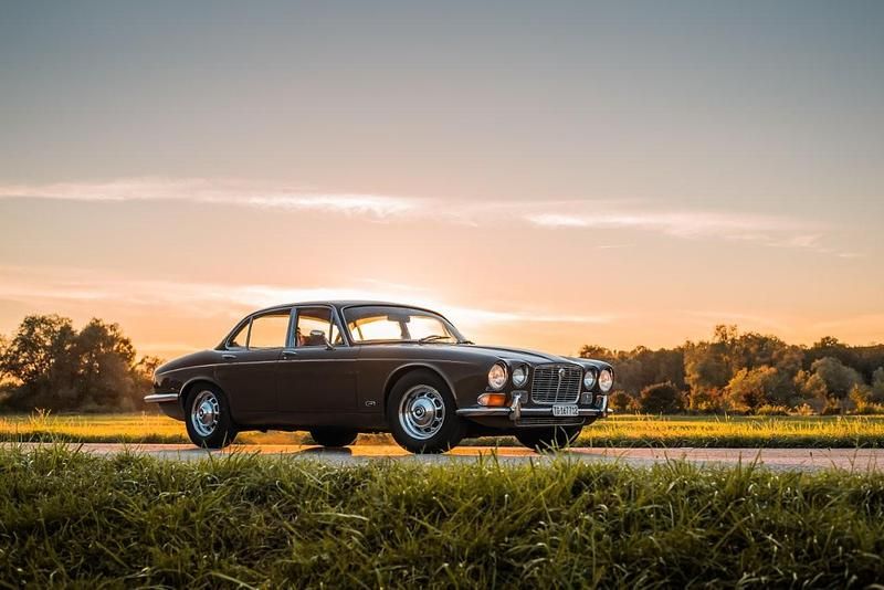 Gebraucht 1971 Jaguar XJ6 Limousine | CHF 15’000 - Bild 1/4