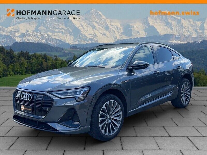 Grau Gebraucht 2020 Audi e-tron S-Line SUV | CHF 37’944 (Etwas zu teuer) - Bild 1/4