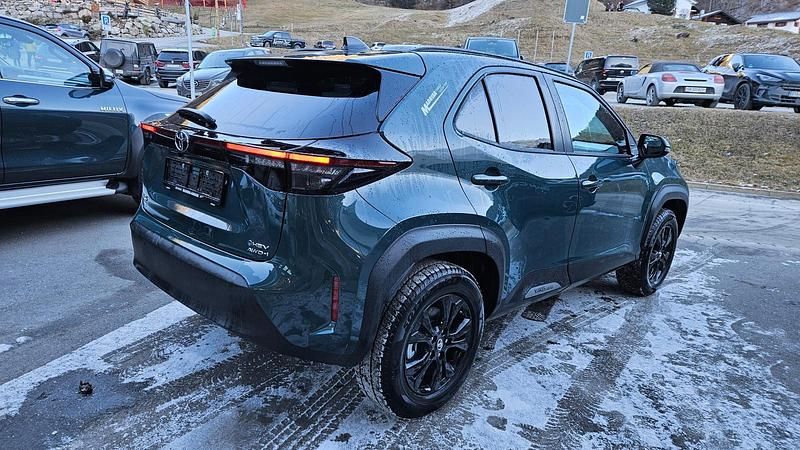 Gebraucht Toyota Yaris Cross Trend 131 PS (96 kW) 2025 Grün SUV