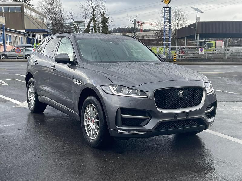 Gebraucht Jaguar F-Pace R-Sport 180 PS (132 kW) 2017 SUV