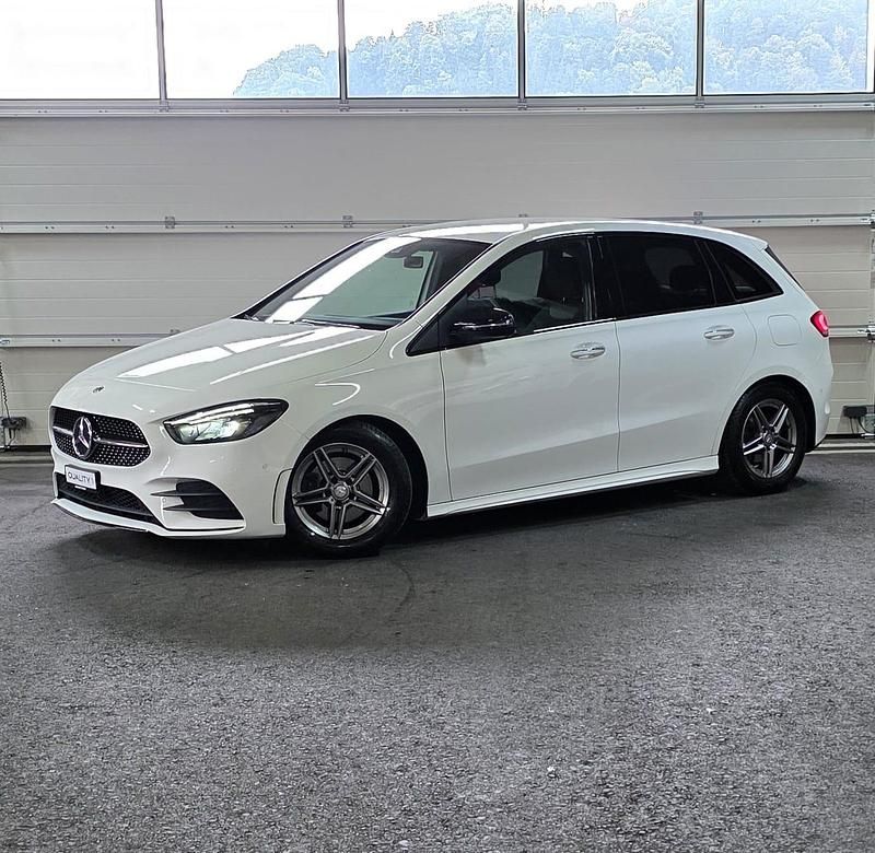 Gebraucht Mercedes B180 AMG line 136 PS (100 kW) 2019 Van / Kleinbus