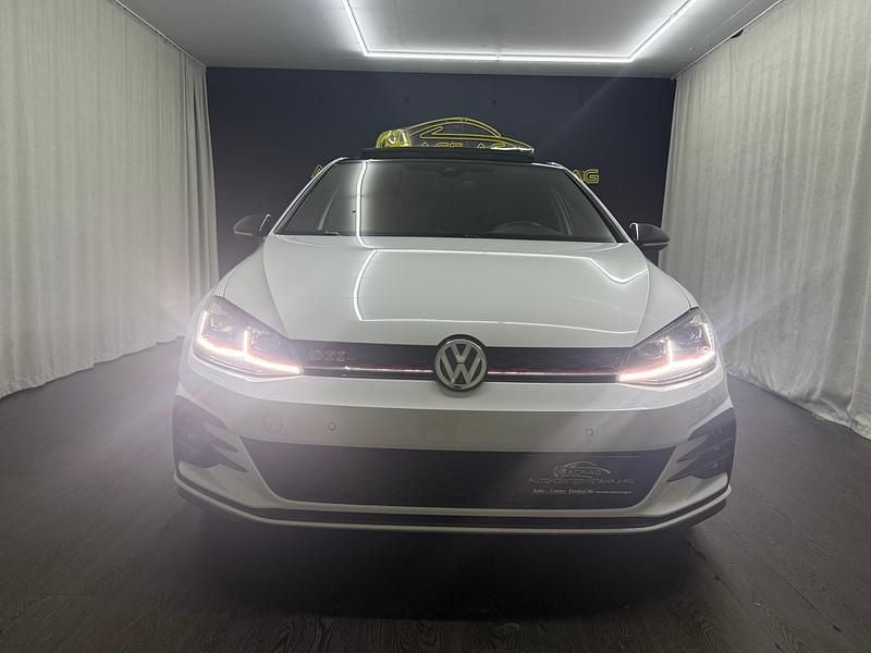 Gebraucht VW Golf VII GTI 245 PS (180 kW) 2019 Weiss Limousine