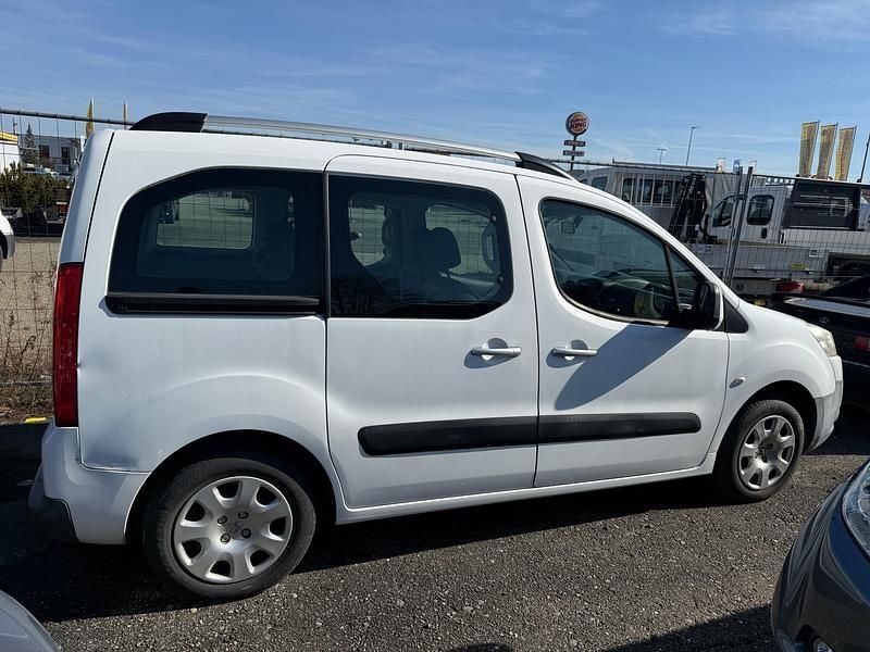 Gebraucht Peugeot Partner 90 PS (66 kW) 2010