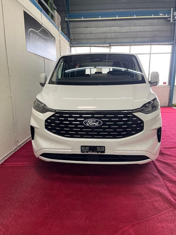 Gebraucht Ford Tourneo Titanium 136 PS (100 kW) 2024