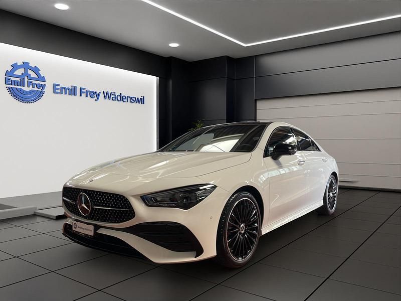 Neu Mercedes CLA200 AMG line 163 PS (119 kW) 2025 Coupé