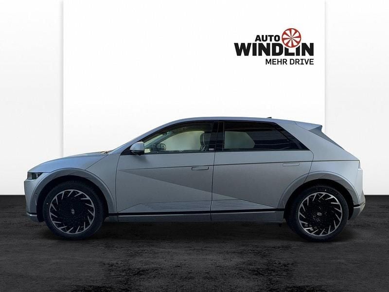 Neu Hyundai Ioniq 239 kW (325 PS) 2025 Beige Kleinwagen