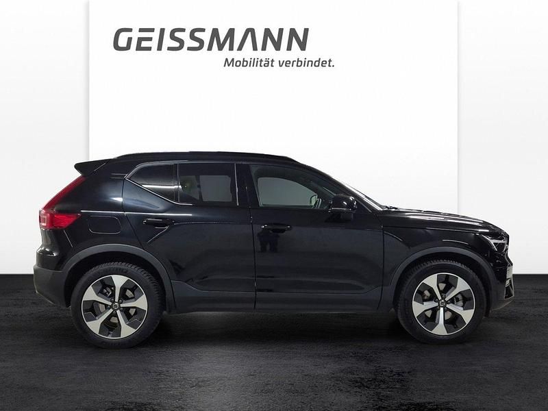 Gebraucht Volvo XC40 Plus 177 PS (130 kW) 2024 Schwarz SUV
