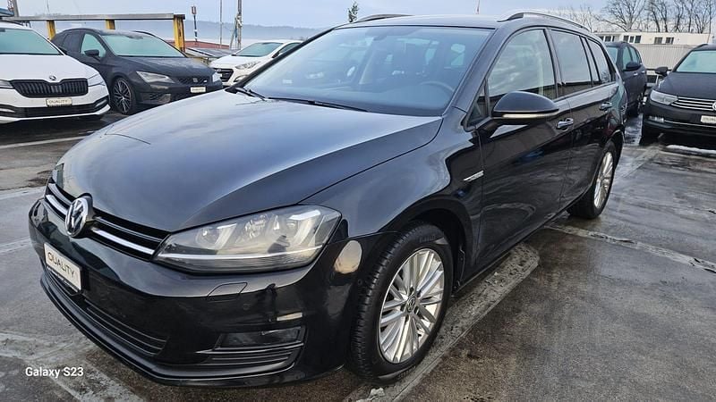Gebraucht VW Golf VII Comfortline 122 PS (89 kW) 2016 Kombi