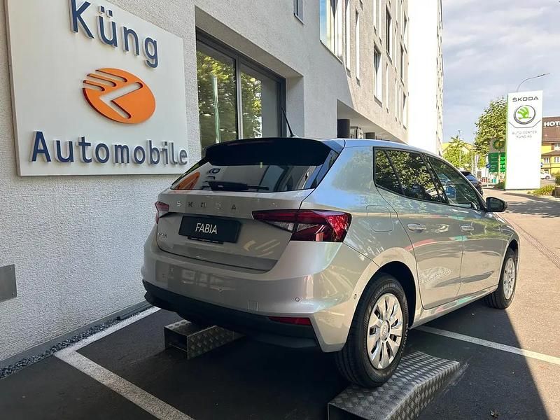 Gebraucht Skoda Fabia Selection 116 PS (85 kW) 2025 Silber Kleinwagen