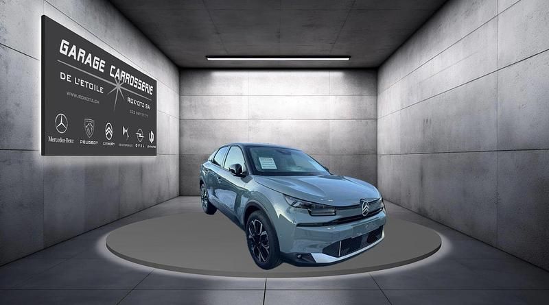 Neu Citroën C4 136 PS (100 kW) 2026 Grün SUV