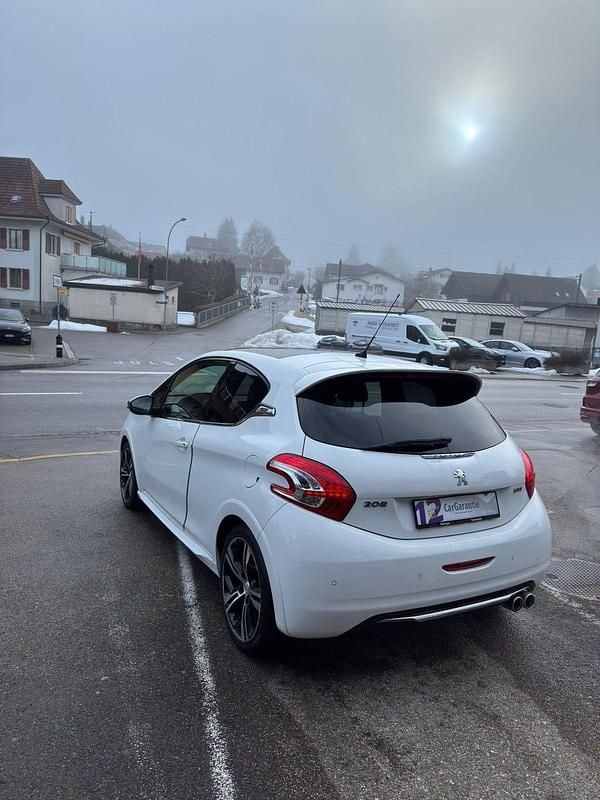 Gebraucht Peugeot 208 GTi 200 PS (147 kW) 2014 Kleinwagen