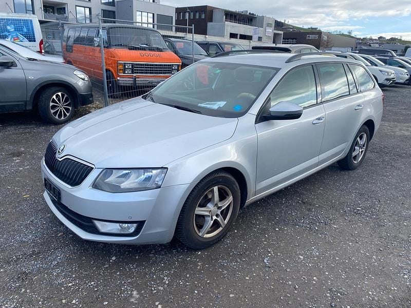 Gebraucht Skoda Octavia 110 PS (80 kW) 2016 Kleinwagen