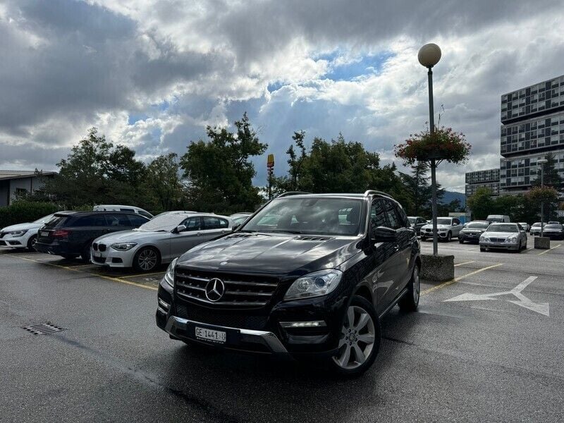 Gebraucht Mercedes ML250 Edition 204 PS (150 kW) 2012 SUV
