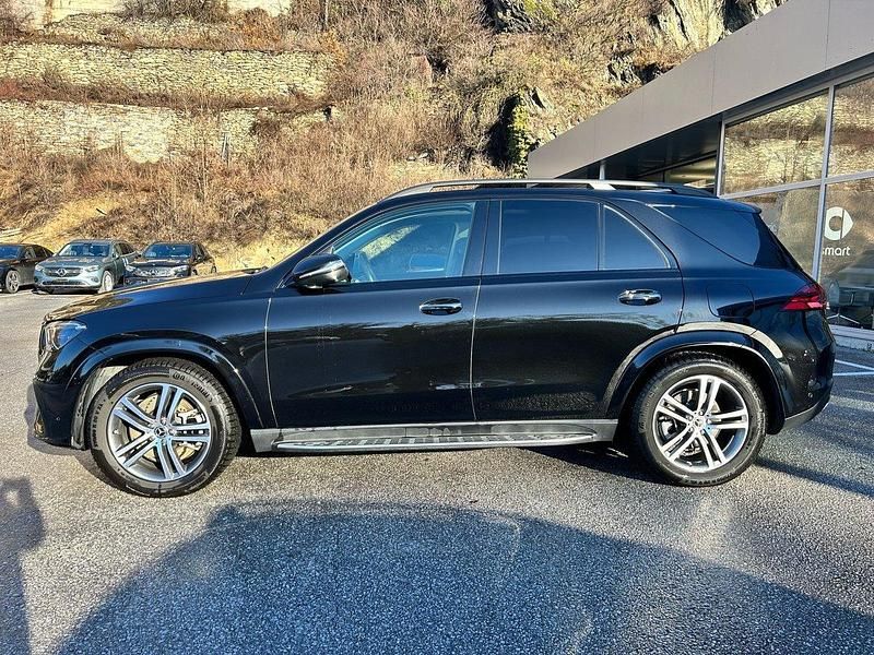 Gebraucht Mercedes GLE350 AMG line 333 PS (244 kW) 2024 Schwarz SUV