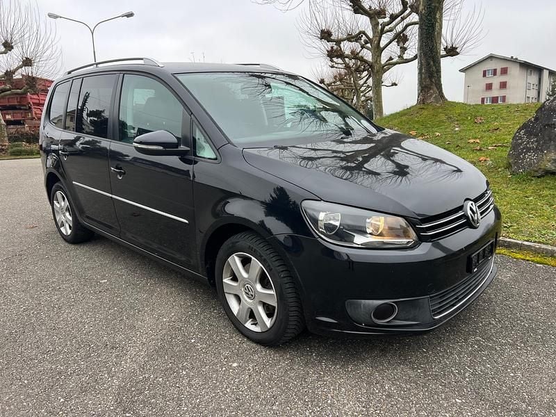 Gebraucht VW Touran Comfortline 105 PS (77 kW) 2010 Van / Kleinbus