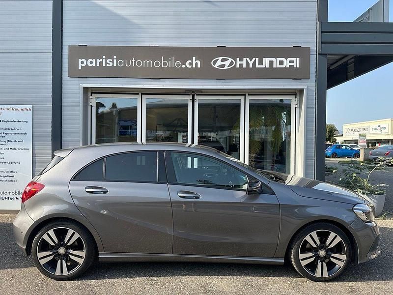 Gebraucht Mercedes A200 Style 136 PS (100 kW) 2016 Limousine