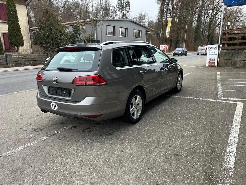 Gebraucht VW Golf VII Highline 140 PS (102 kW) 2014 Kombi