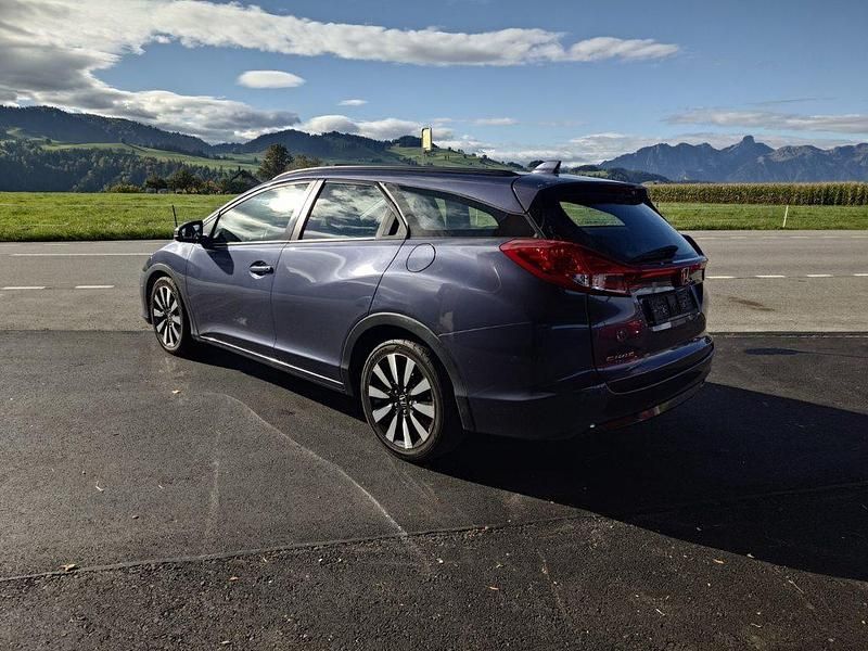 Gebraucht Honda Civic Comfort 120 PS (88 kW) 2014 Kombi