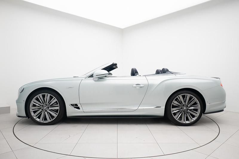 Gebraucht Bentley Continental 659 PS (484 kW) 2023