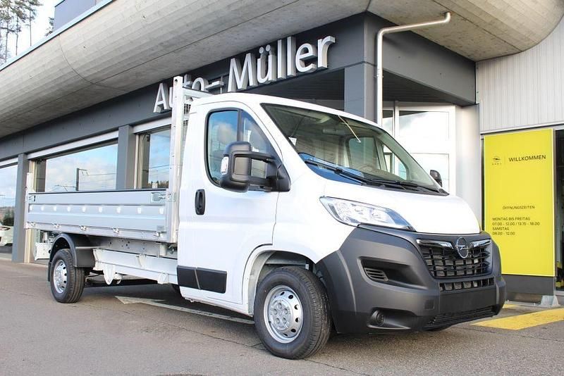 Gebraucht Opel Movano 140 PS (102 kW) 2024 Van