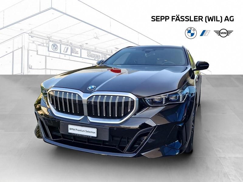 Schwarz Gebraucht 2024 BMW 520 M Sport Kombi | CHF 49’900 (Superpreis) - Bild 1/4