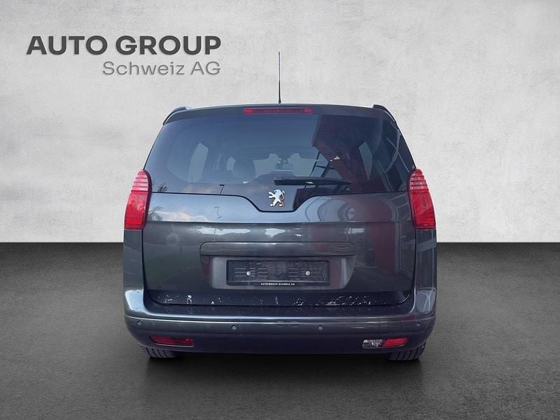 Gebraucht Peugeot 5008 Family 156 PS (114 kW) 2013 Van / Kleinbus