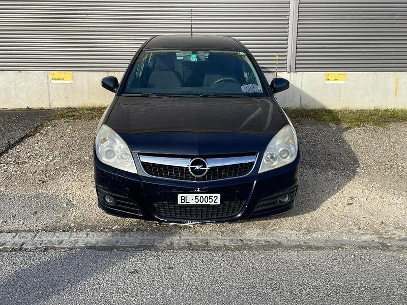 Gebraucht Opel Vectra Elegance 150 PS (110 kW) 2006