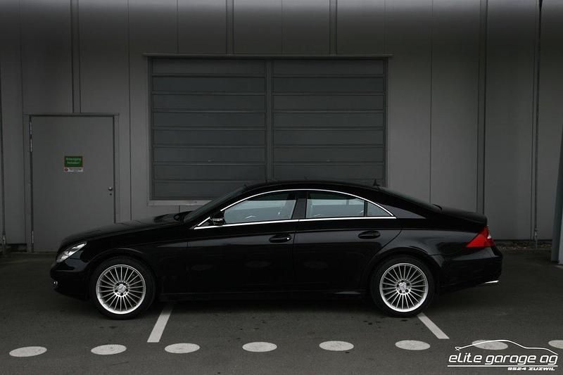 Gebraucht Mercedes CLS500 306 PS (225 kW) 2004 Limousine