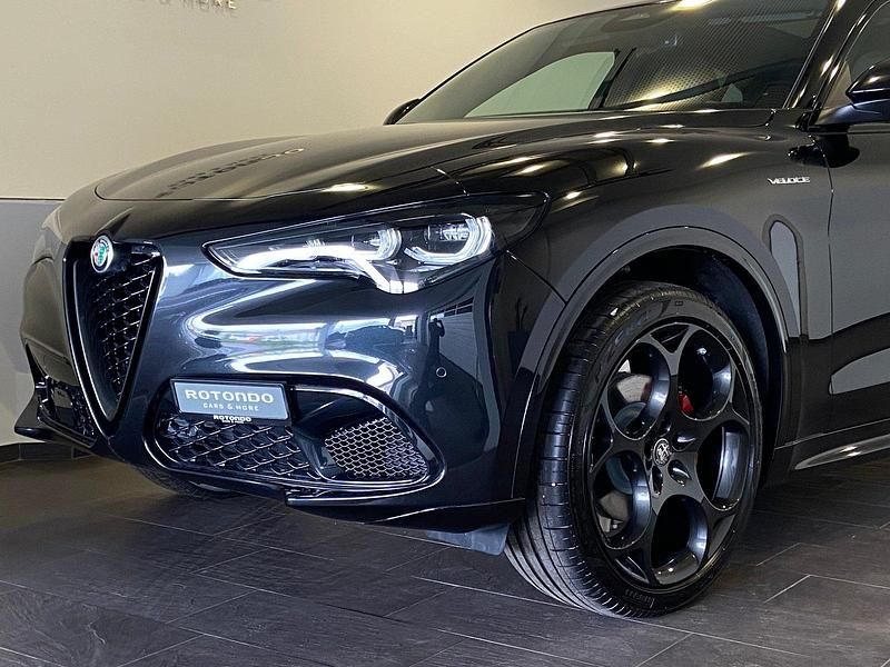 Neu Alfa Romeo Stelvio Premium 280 PS (205 kW) 2025 Schwarz SUV