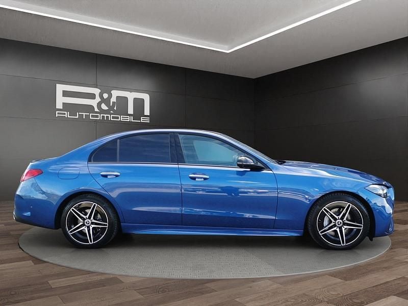 Gebraucht Mercedes C300e AMG line 2023 Limousine