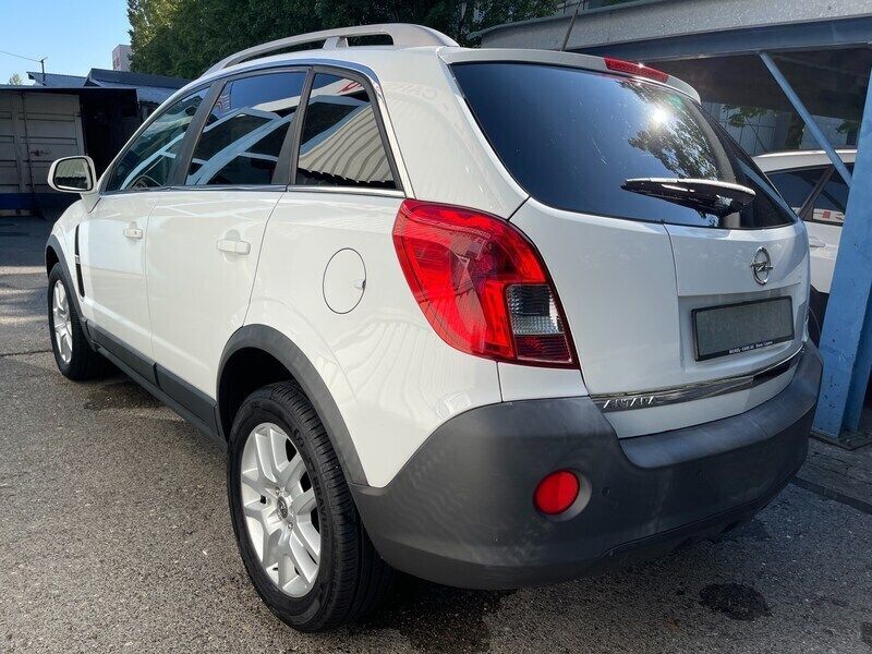 Gebraucht Opel Antara Enjoy 167 PS (122 kW) 2011 SUV