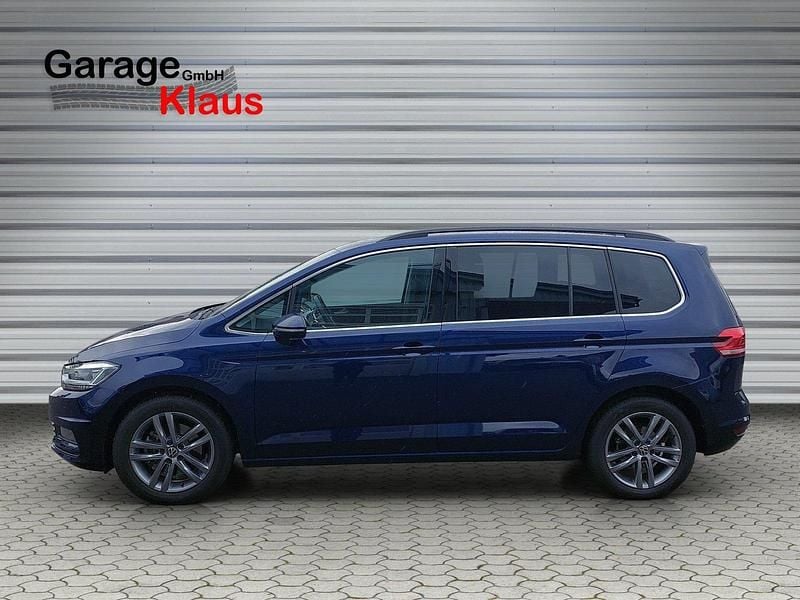 Gebraucht VW Touran Comfortline 150 PS (110 kW) 2024 Van / Kleinbus