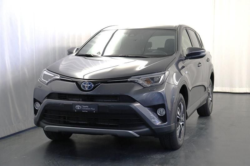 Grau Gebraucht 2019 Toyota RAV4 Hybrid Style SUV | CHF 28’320 (Superpreis) - Bild 1/4