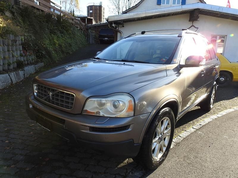 Gebraucht 2010 Volvo XC90 Momentum SUV | CHF 3’900 - Bild 1/4
