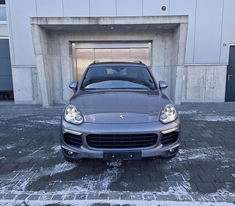 Gebraucht Porsche Cayenne 262 PS (192 kW) 2015 SUV