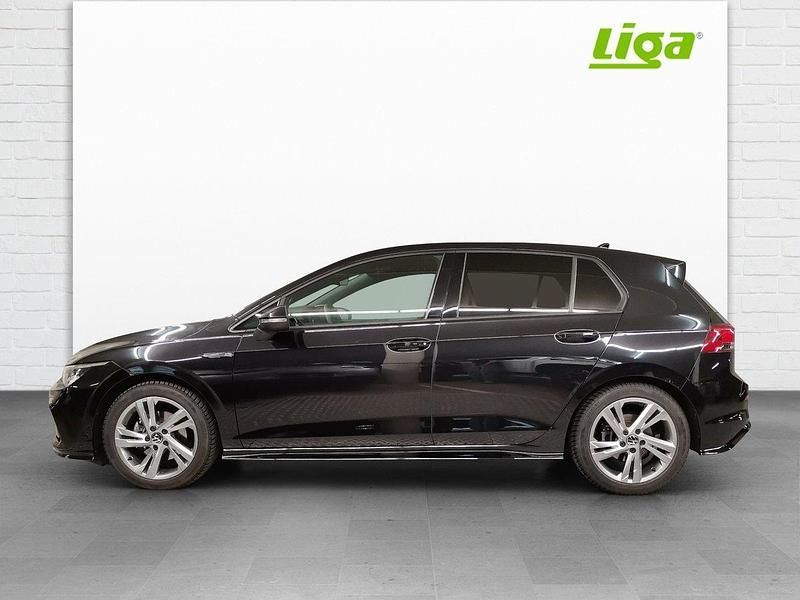 Gebraucht VW Golf VIII R-line 150 PS (110 kW) 2021 Limousine