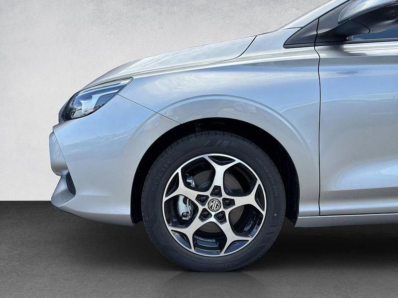Gebraucht MG MG3 Luxury 195 PS (143 kW) 2024 Silber Kleinwagen