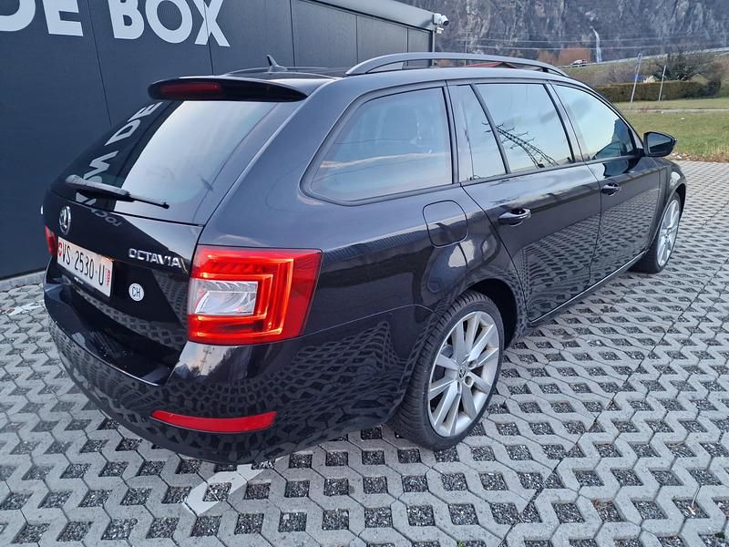 Gebraucht Skoda Octavia Ambition 140 PS (102 kW) 2014 Kombi