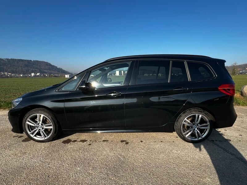 Gebraucht BMW 220 Gran Tourer 190 PS (139 kW) 2021 Van / Kleinbus