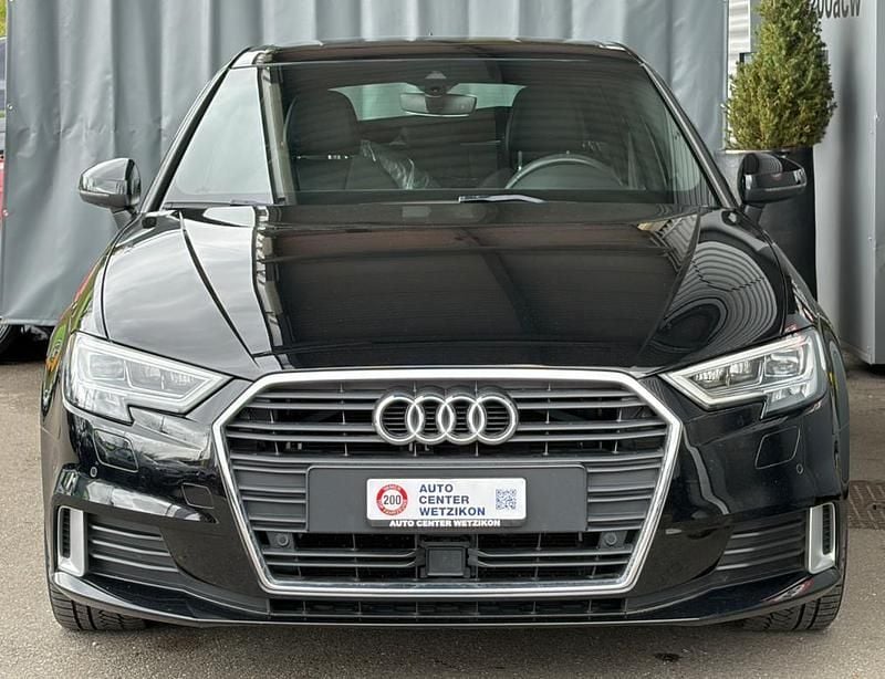 Gebraucht Audi A3 Sport 150 PS (110 kW) 2019 Limousine