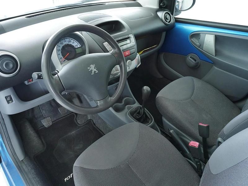 Gebraucht Peugeot 107 68 PS (50 kW) 2006 Kleinwagen